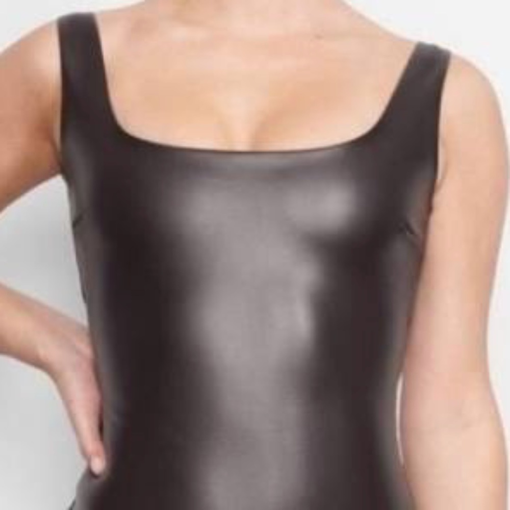Skims Faux Leather Scoop Bodysuit in Soot (XS)